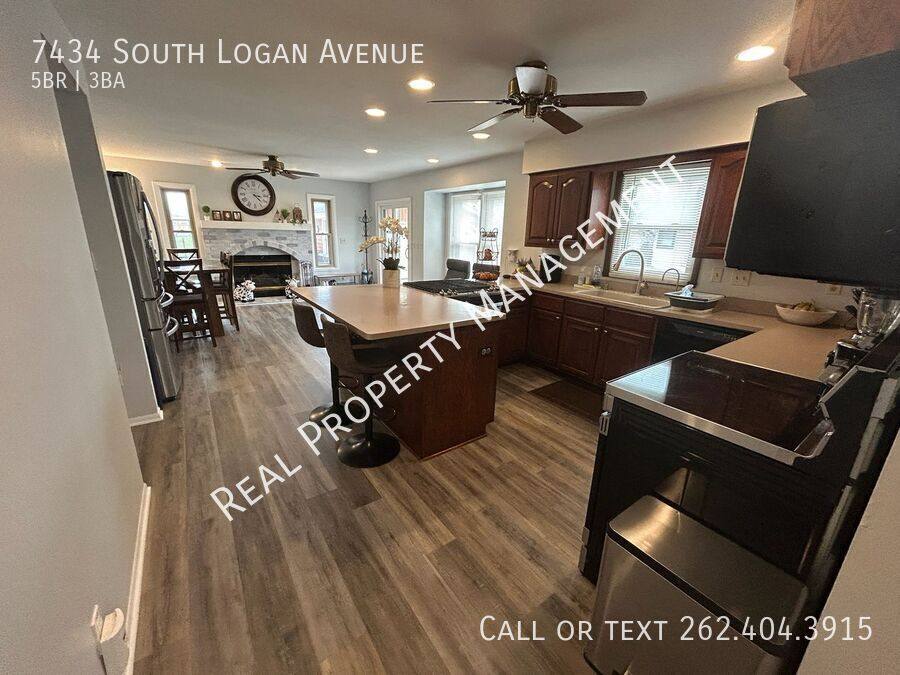 House for rent at 7434 S Logan Ave, Oak Creek, WI 53154
