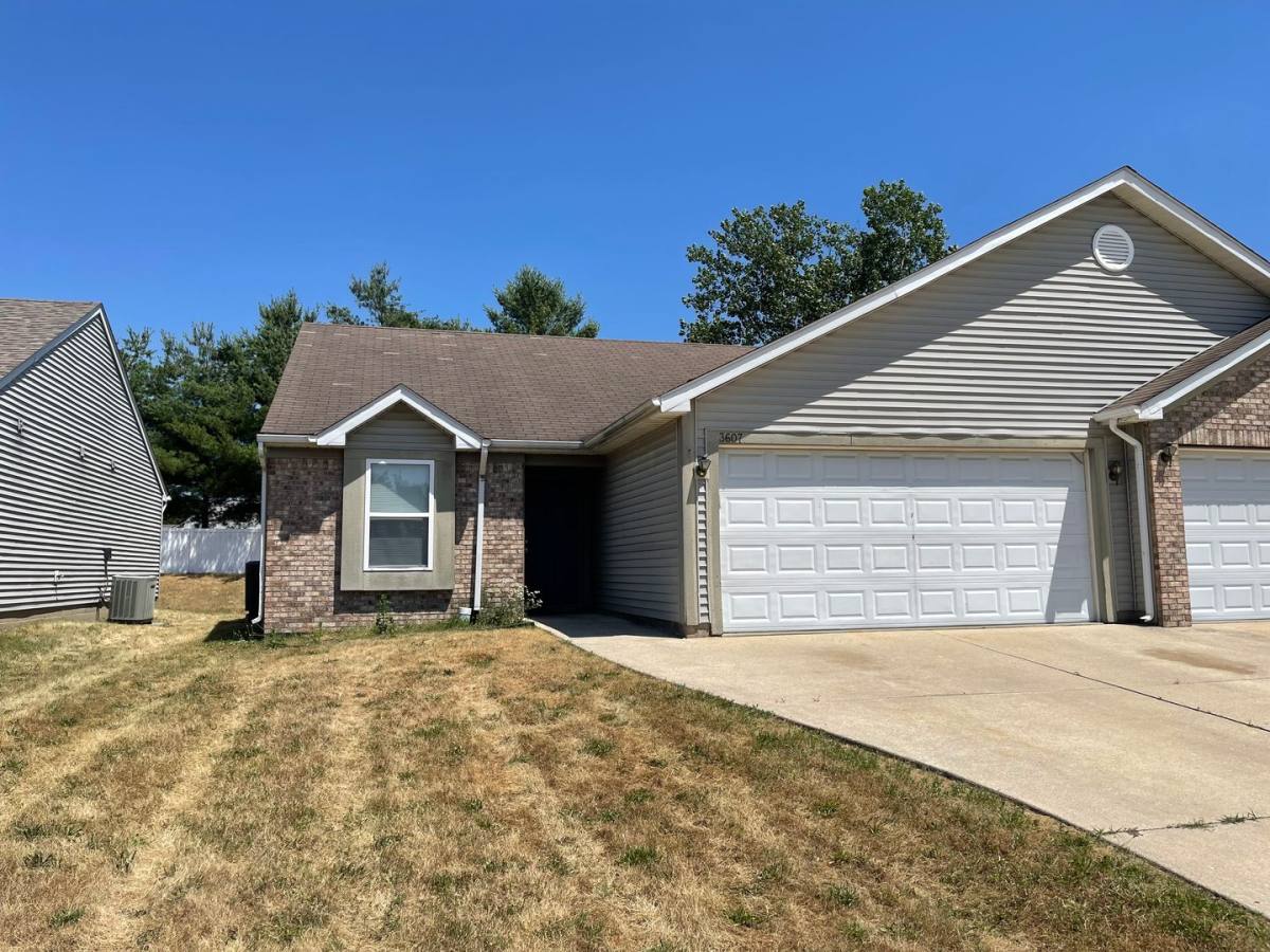Apartment for rent at 3521 3523 E Thornhill Circle, Lafayette, IN 47909