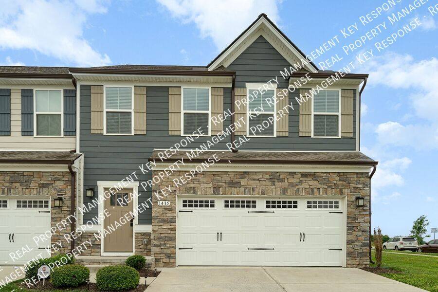 Townhouse for rent at 1435 Carderock Springs Dr, Gallatin, TN 37066