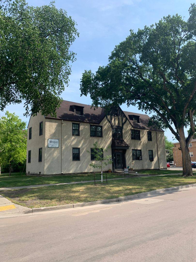 Apartment for rent at 1117 13th Ave N, Fargo, ND 58102