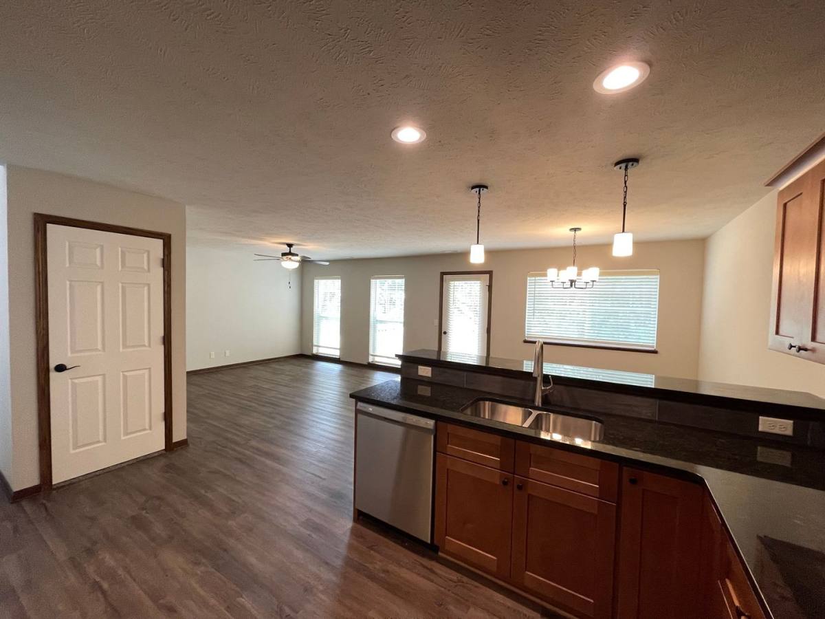 Apartment for rent at 88th & Holdrege, Lincoln, NE 68505