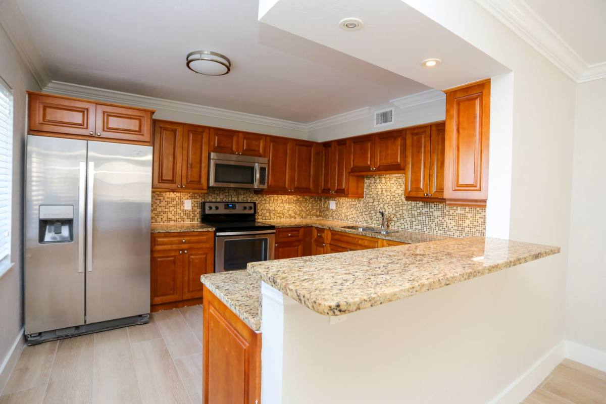 Condo for rent at 2102 Alamanda Dr, Naples, FL 34102