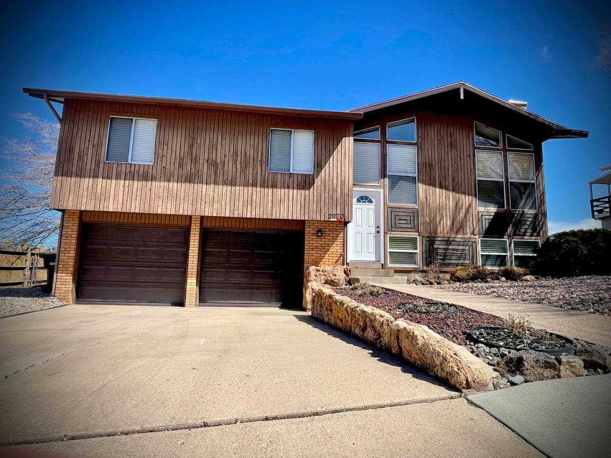 House for rent at 2270 W Skyview Dr, Cedar City, UT 84720