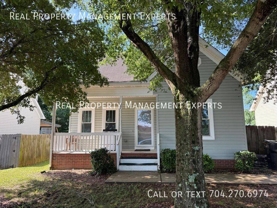 House for rent at 507 Brookwood St, Mooresville, NC 28115