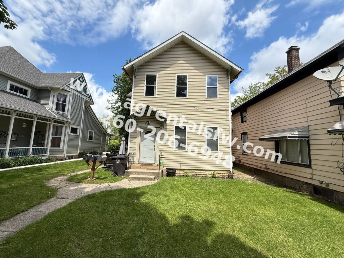 Apartment for rent at 310 W Dewald St, Fort Wayne, IN 46802