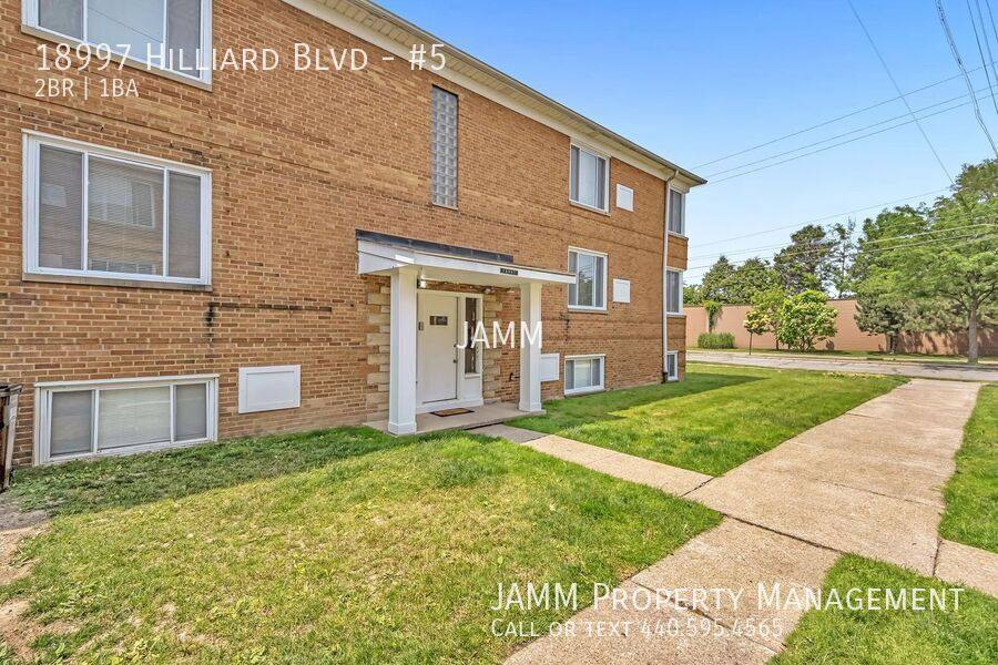 Apartment for rent at 18997 Hilliard Blvd #5, Rocky River, OH 44116
