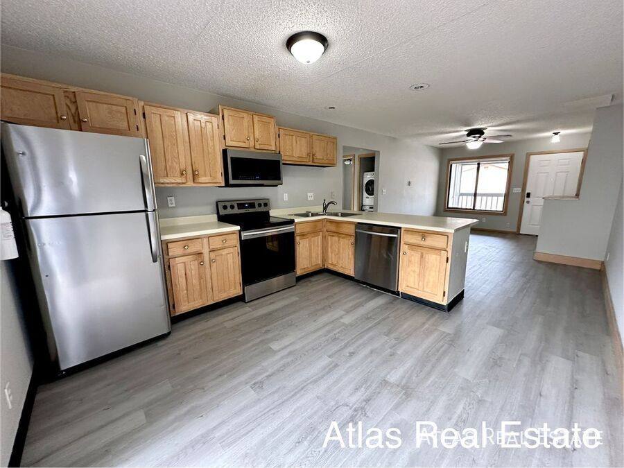 Apartment for rent at 831 Bennett Ave #B, Colorado Springs, CO 80909