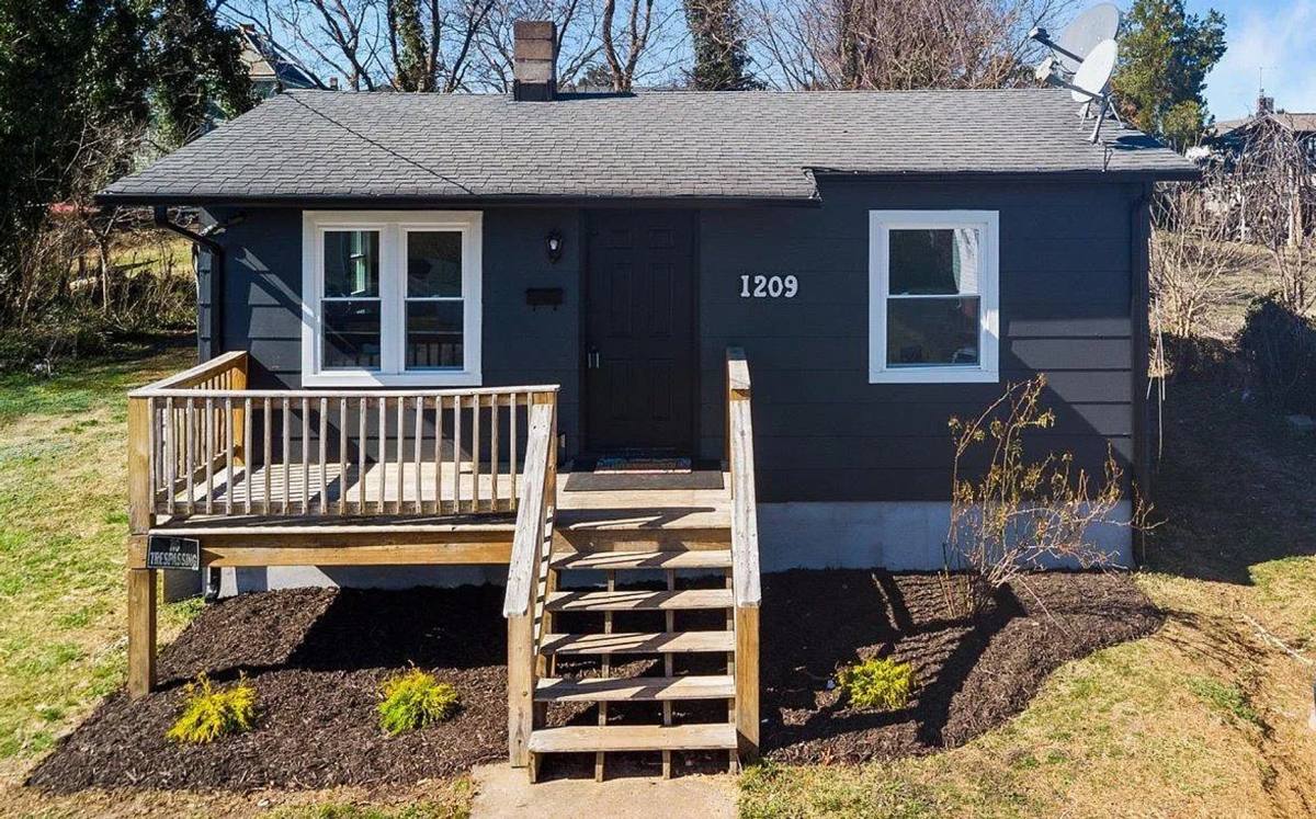 House for rent at 1209 15th St, Lynchburg, VA 24504