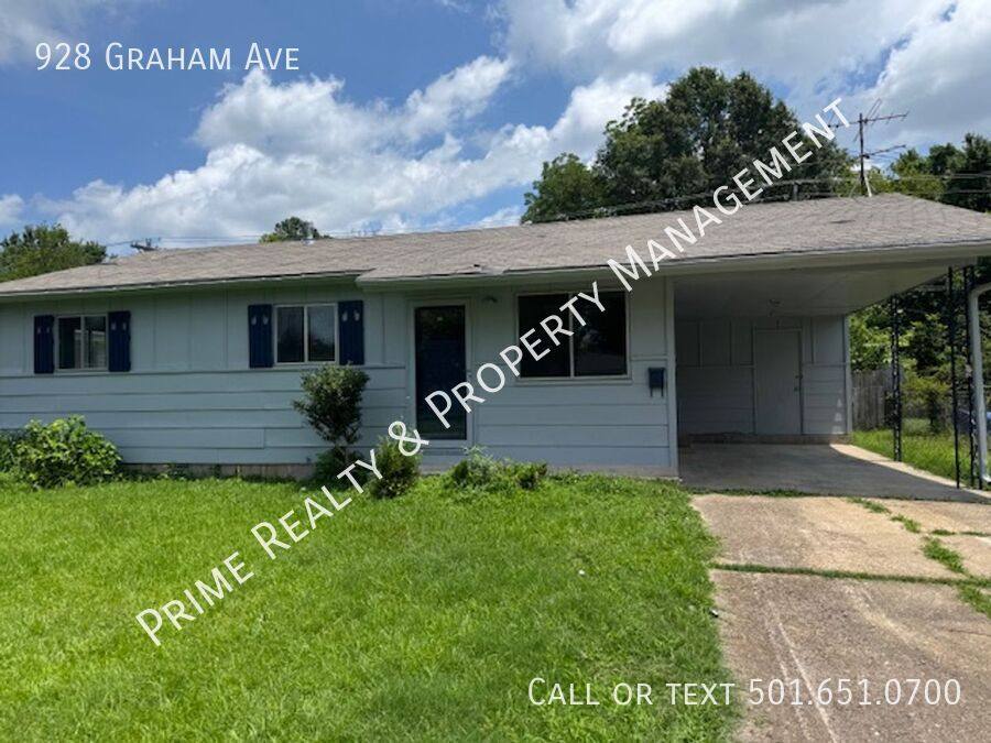 House for rent at 928 Graham Ave, North Little Rock, AR 72117