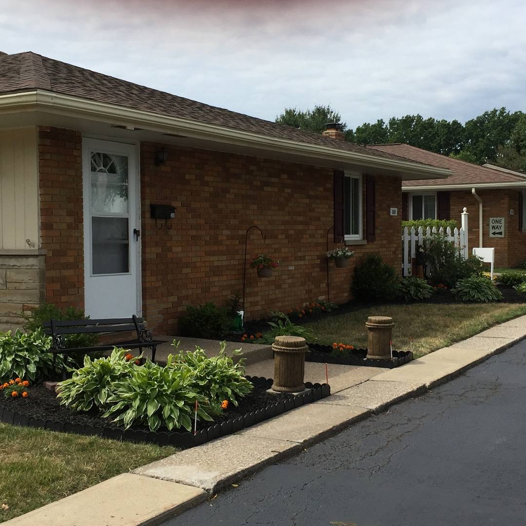 Apartment for rent at 100-140 Normandy Dr, Painesville, OH 44077
