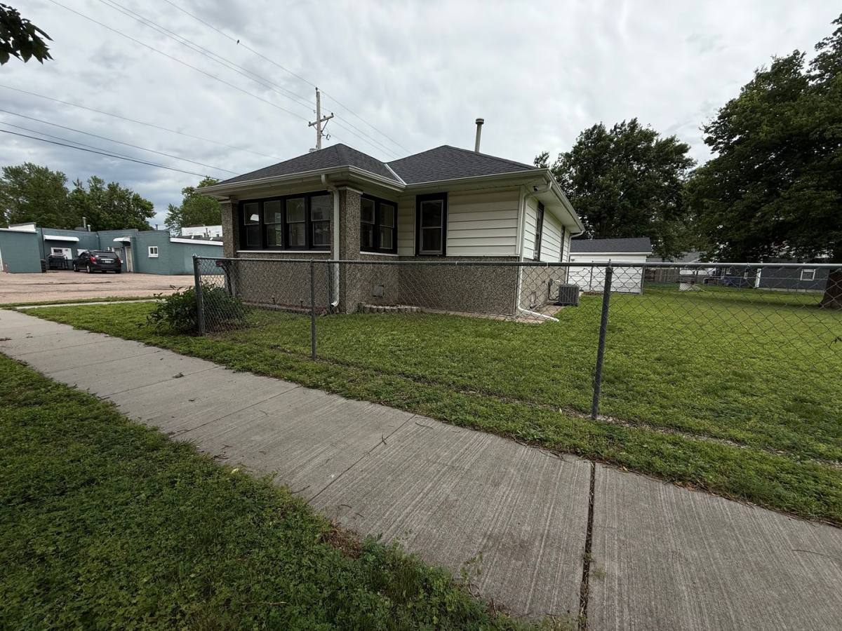 House for rent at 1514 N Wheeler, Grand Island, NE 68801