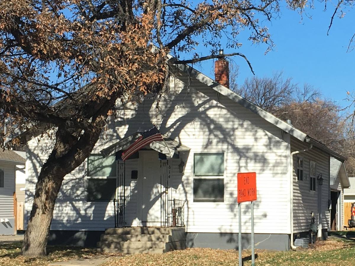 House for rent at 614 3rd Ave NW, Minot, ND 58703