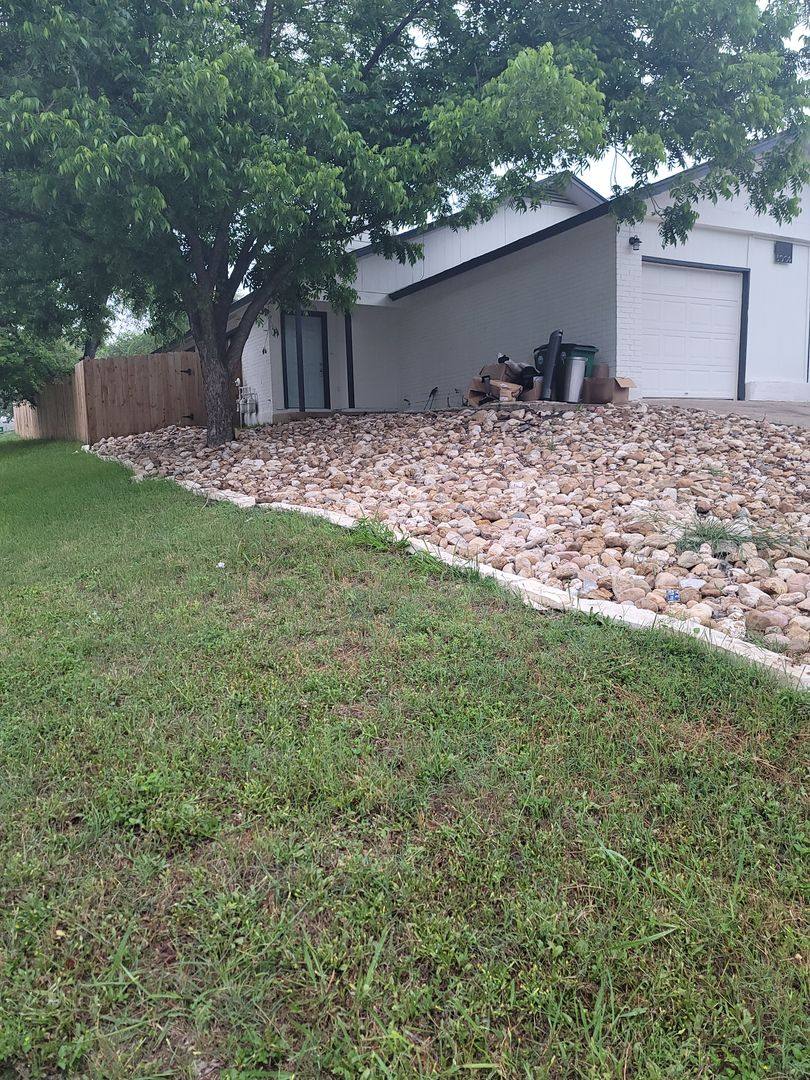 House for rent at 5009 Mashie Cove, Austin, TX 78744