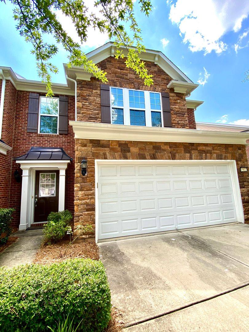 House for rent at 15422 Canmore St, Charlotte, NC 28277