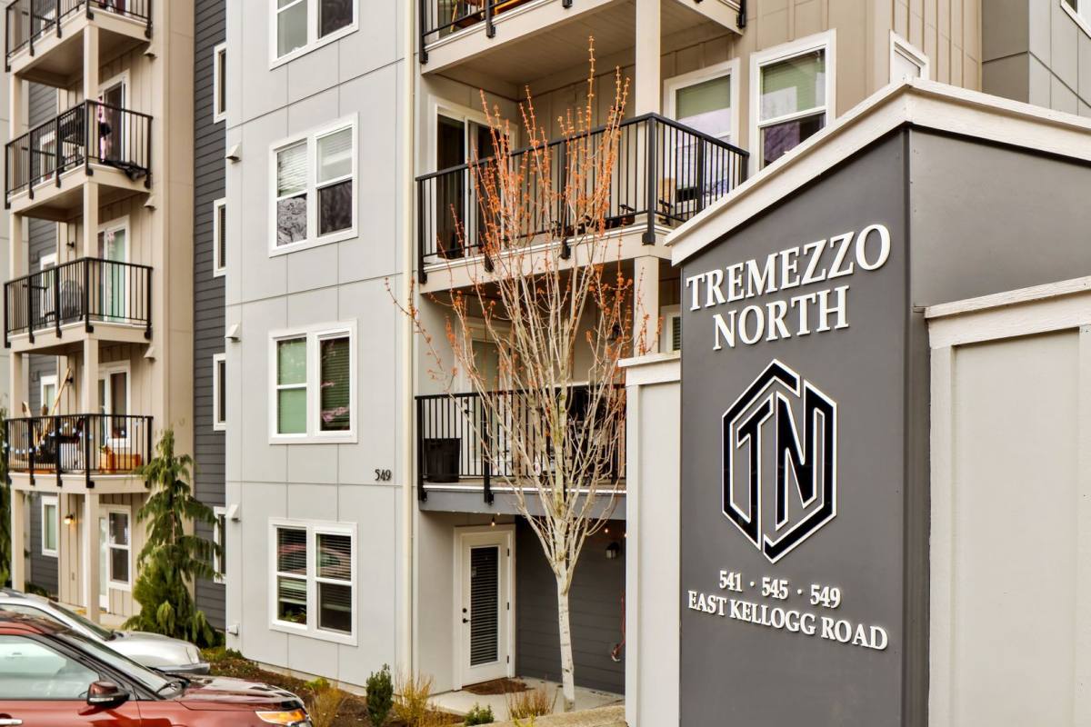 Apartment for rent at 545 E Kellogg Rd, Bellingham, WA 98226