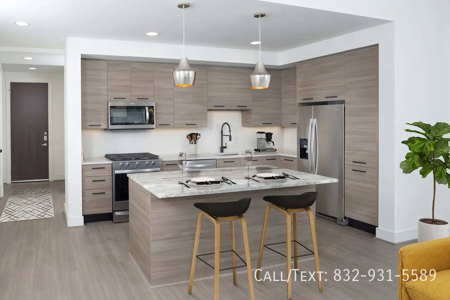 Apartment for rent at 1710 Smith St #CNDN, Houston, TX 77002