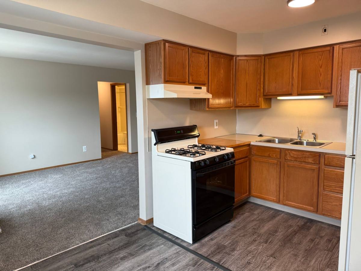Apartment for rent at 1966 Burton St SE #31, Grand Rapids, MI 49506