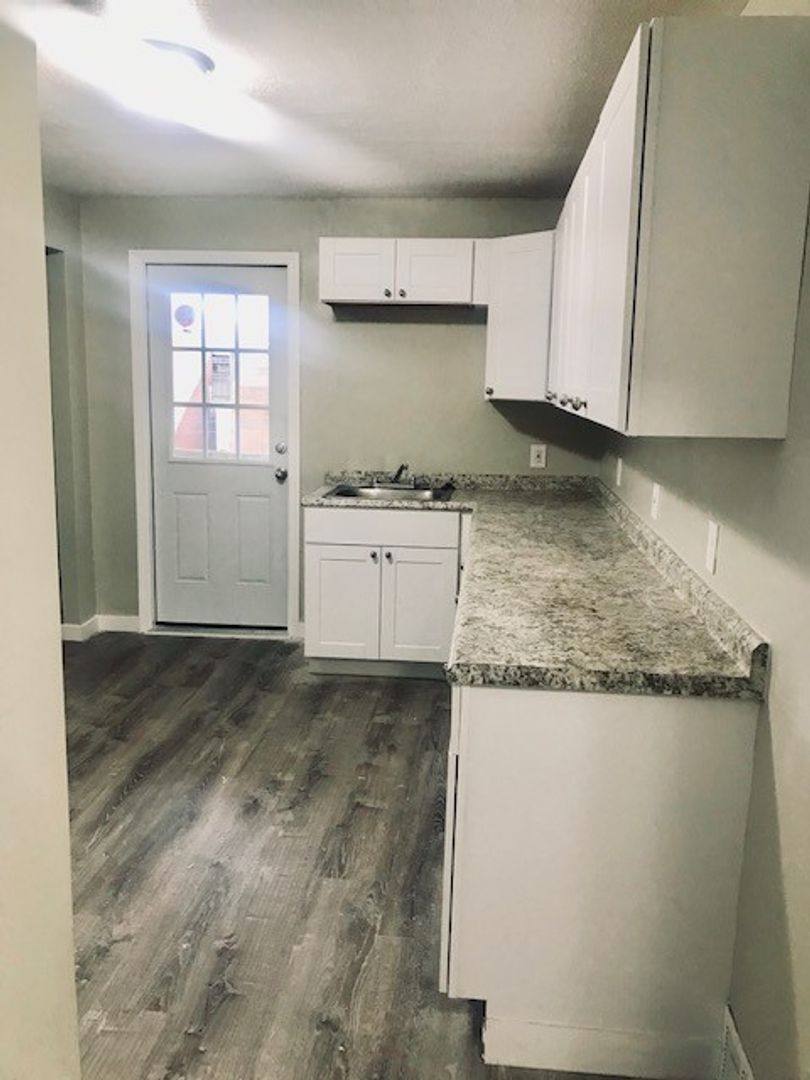 Apartment for rent at 325 Linden Ave, Pittsburgh, PA 15215