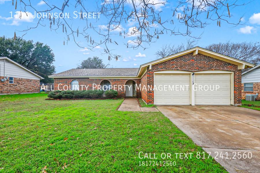 House for rent at 1116 Johnson St, Fort Worth, TX 76126