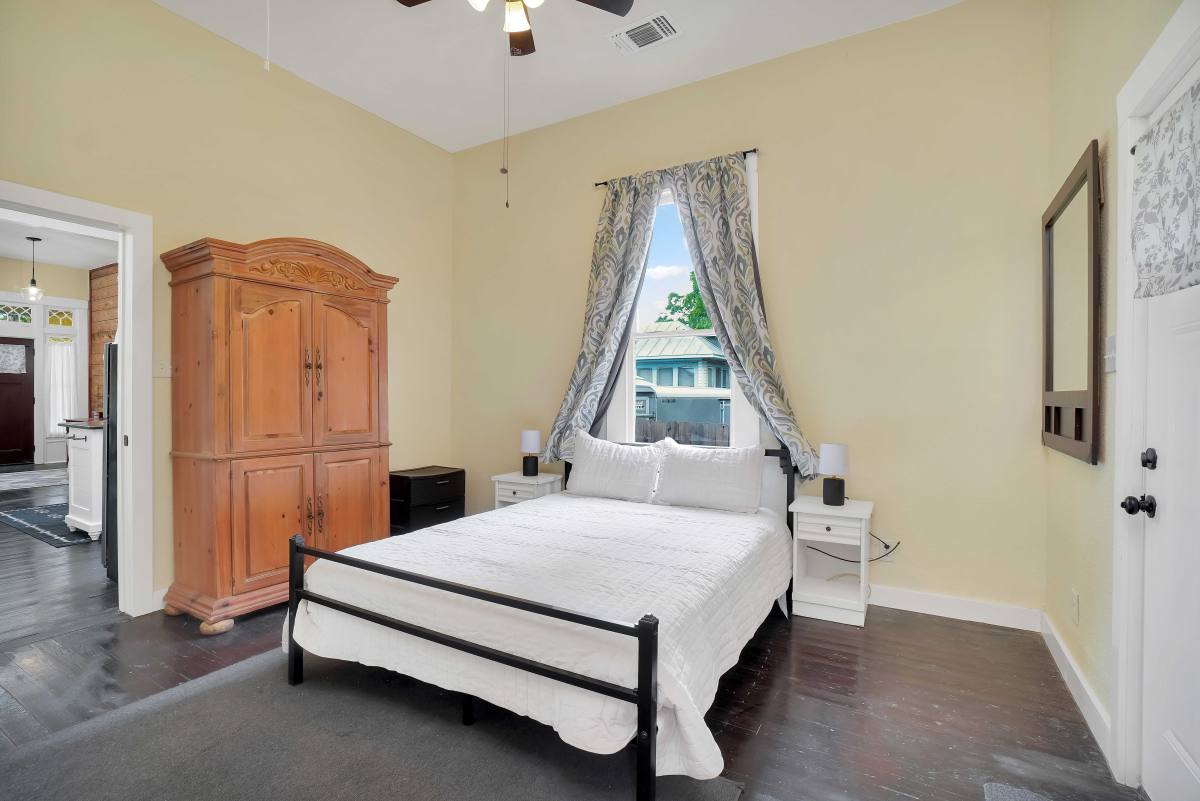 Apartment for rent at 628 Hunstock Ave #1, San Antonio, TX 78210