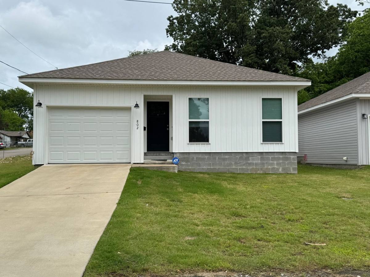 House for rent at 802 Schley, Benton, AR 72015
