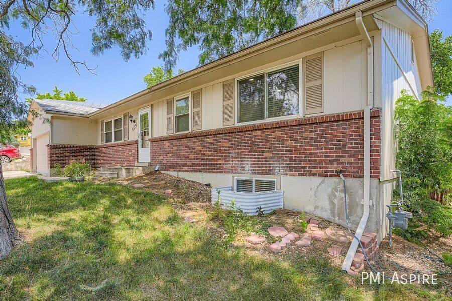 House for rent at 8224 Pierce Court, Arvada, CO 80003