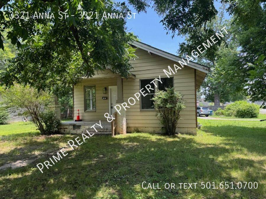 Apartment for rent at 3321 Anna St, Little Rock, AR 72204