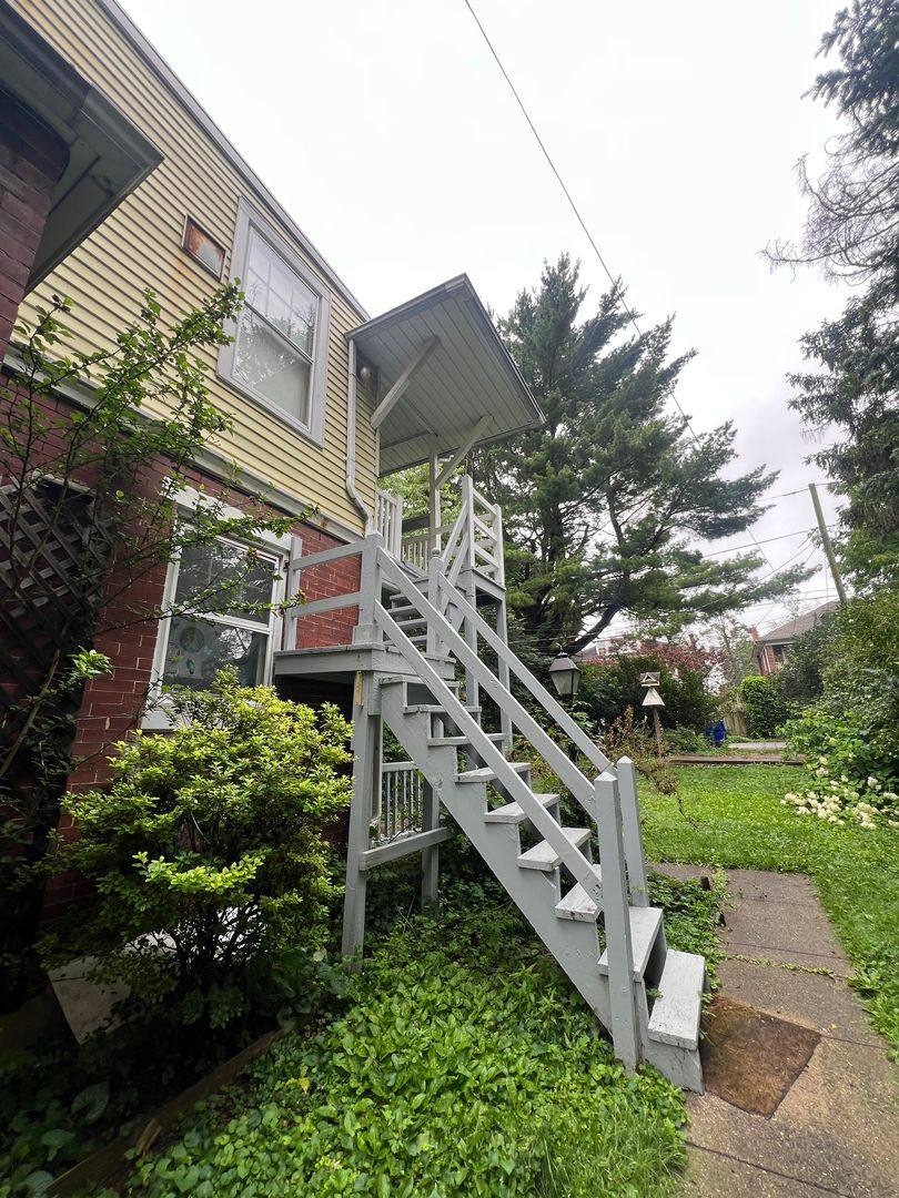 Apartment for rent at 1432 First Ave, York, PA 17403