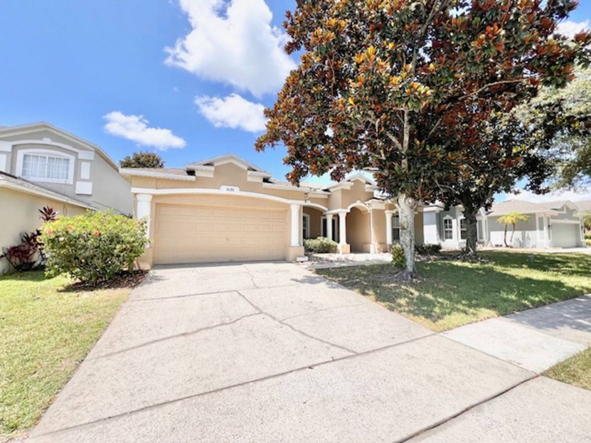 House for rent at 10181 Marsh Pine Circle, Orlando, FL 32832