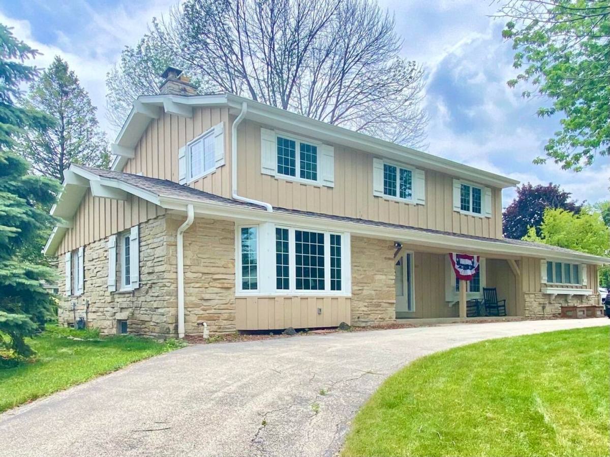 House for rent at 3431 W Colette Court, Mequon, WI 53092