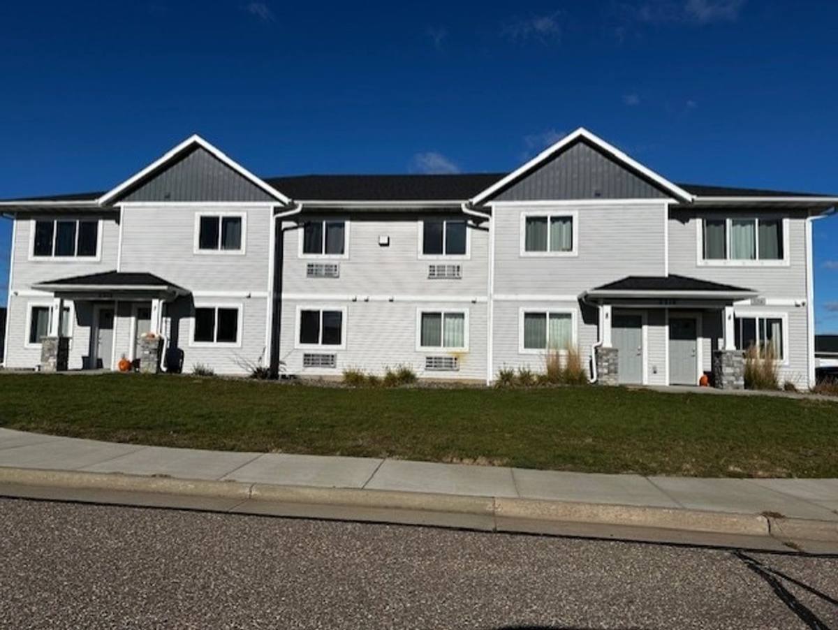 Apartment for rent at 5376- 5388 Stonewood Dr, Eau Claire, WI 54703
