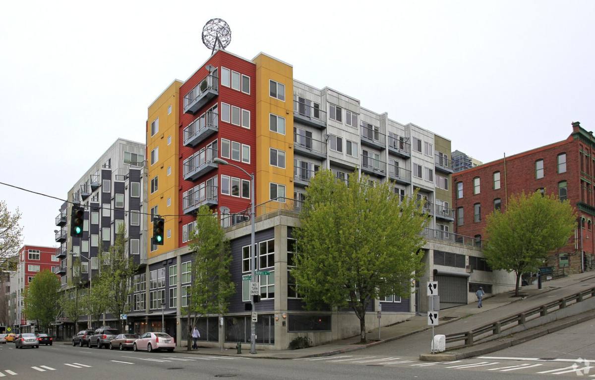 Apartment for rent at 2504 Western Ave, Seattle, WA 98121