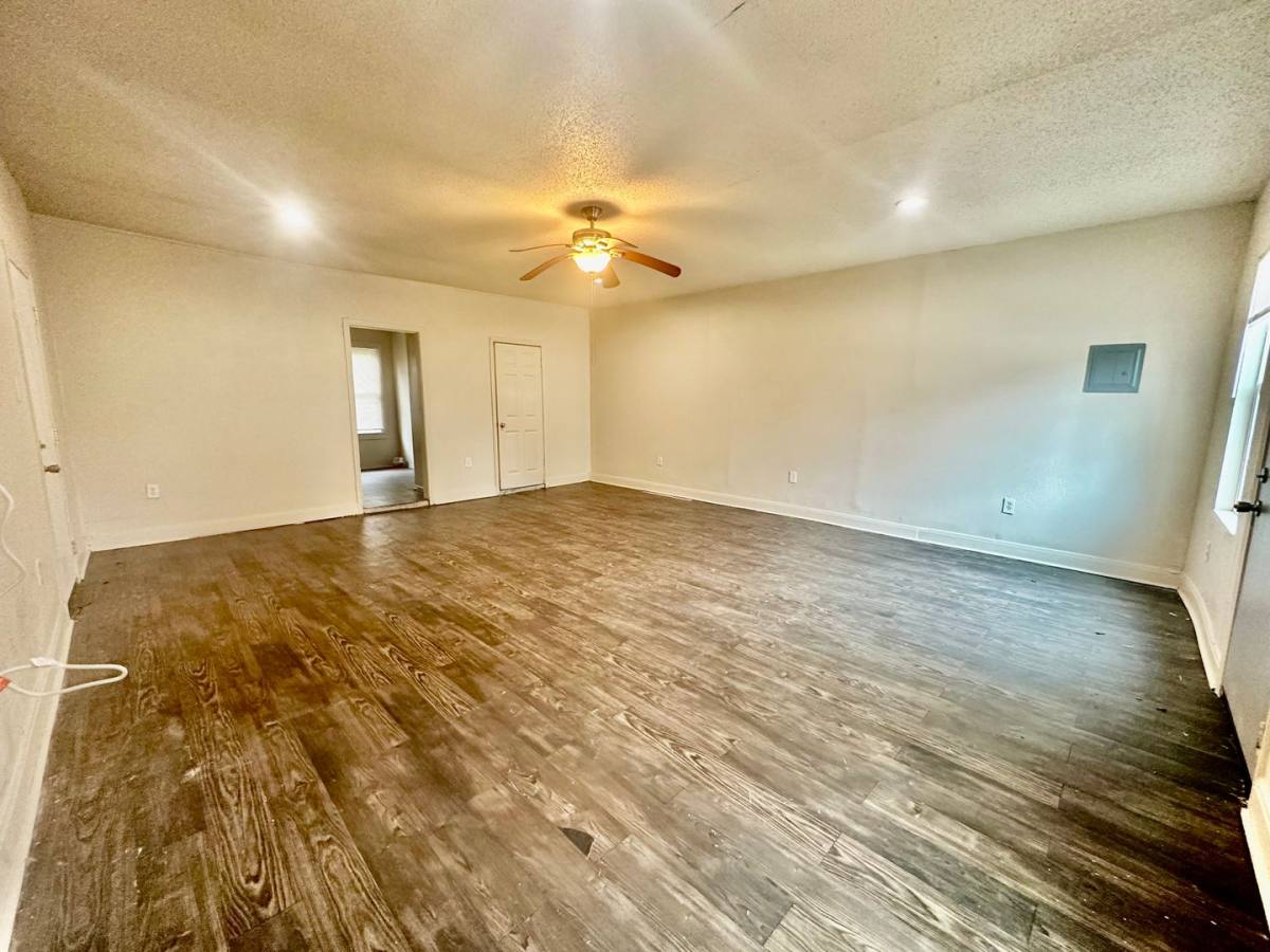 House for rent at 1402 E Highland, San Antonio, TX 78210