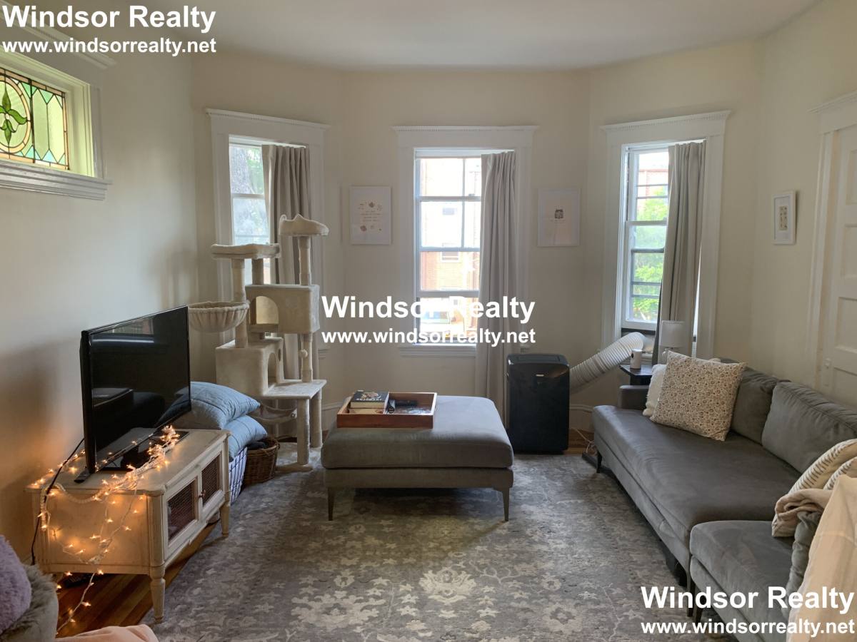 Apartment for rent at 292 Highland Ave #2, Somerville, MA 02144