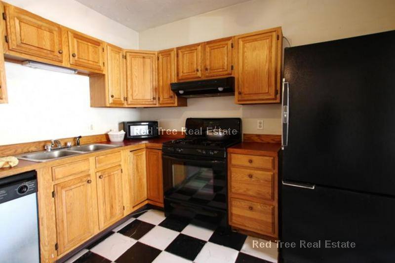 Apartment for rent at 880 Huntington Ave #2, Boston, MA 02115