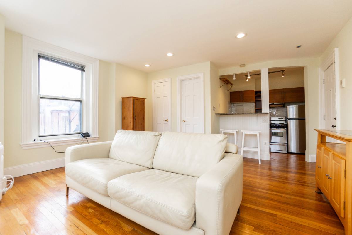 Apartment for rent at 41 Worcester Square #5, Boston, MA 02118
