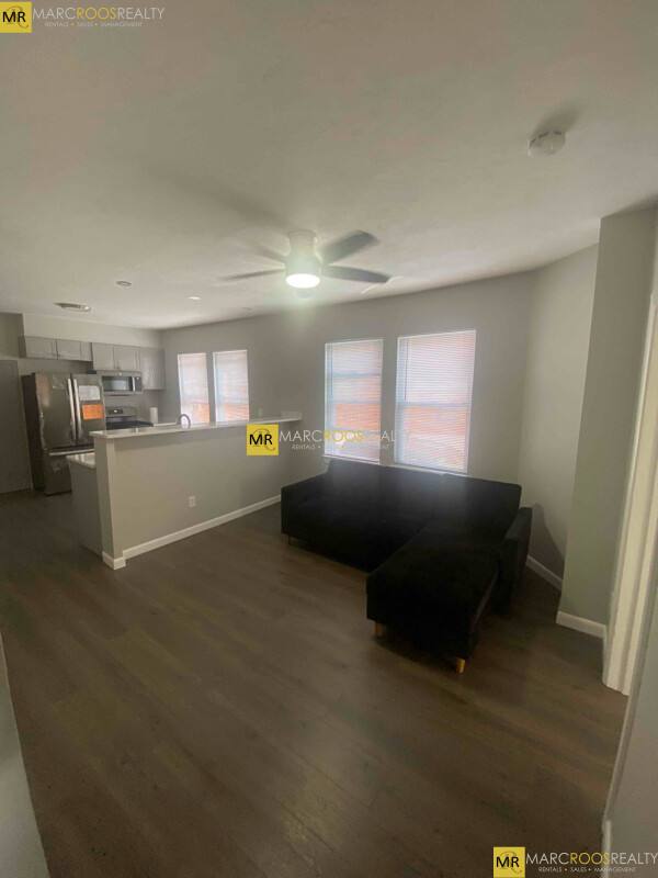 1 Fountain St #1, Watertown, MA 02472