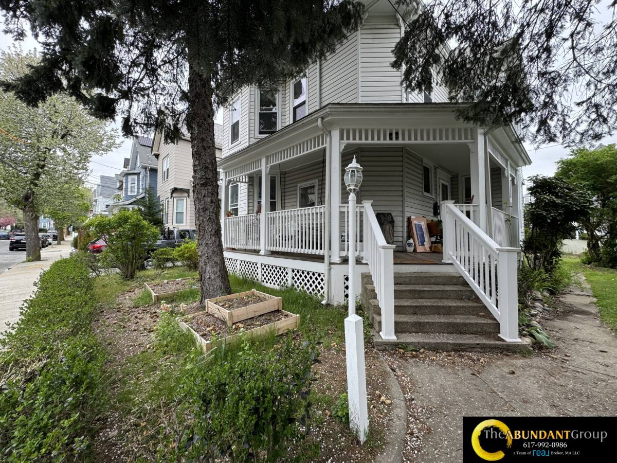 Apartment for rent at 11 Cambria #SF, Somerville, MA 02143