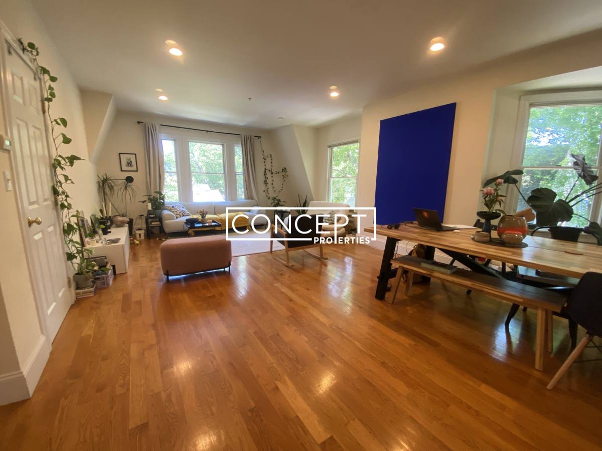 Apartment for rent at 10 Selkirk #3F, Brighton, MA 02135