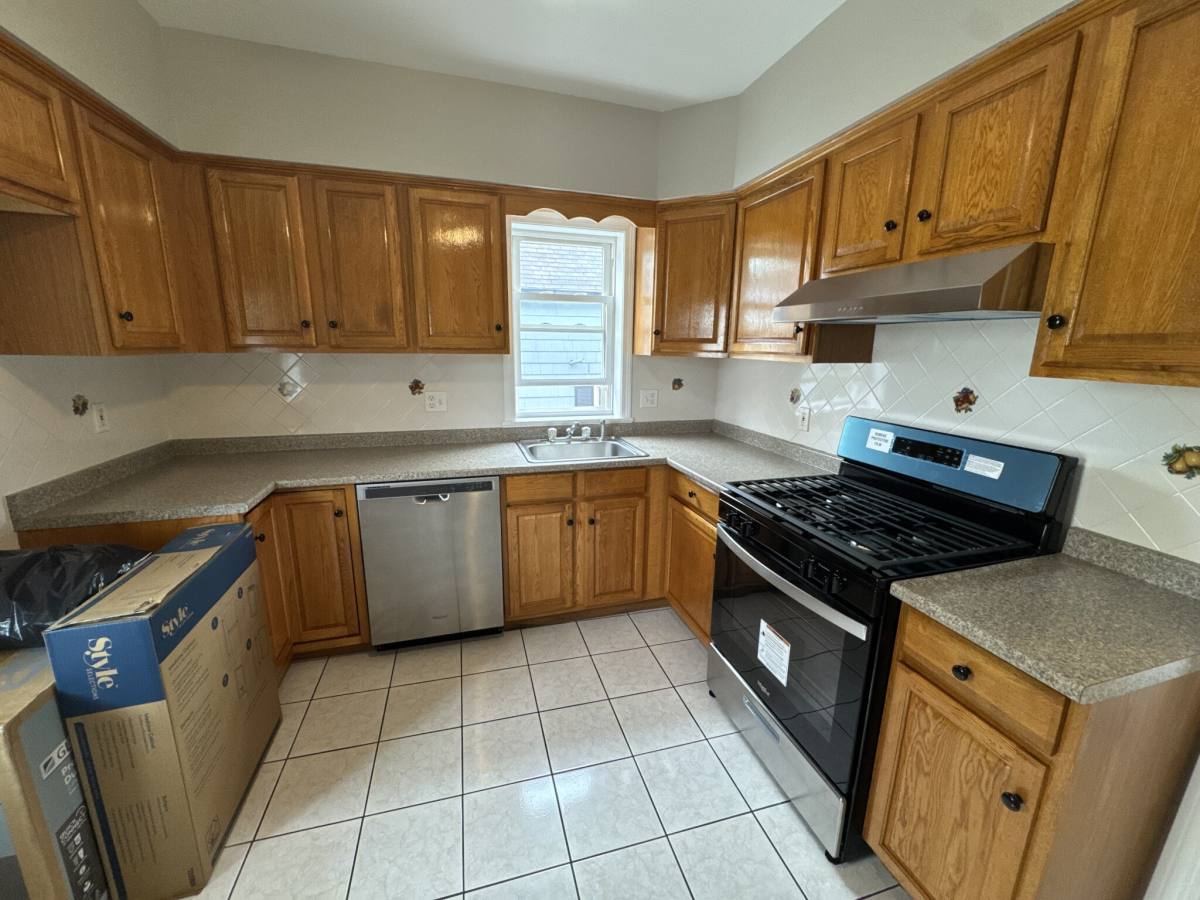 Apartment for rent at 27A Montrose St, Everett, MA 02149