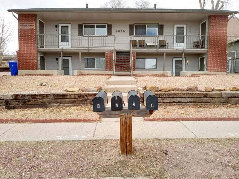 Apartment for rent at 1010 Western #1, Colorado Springs, CO 80915
