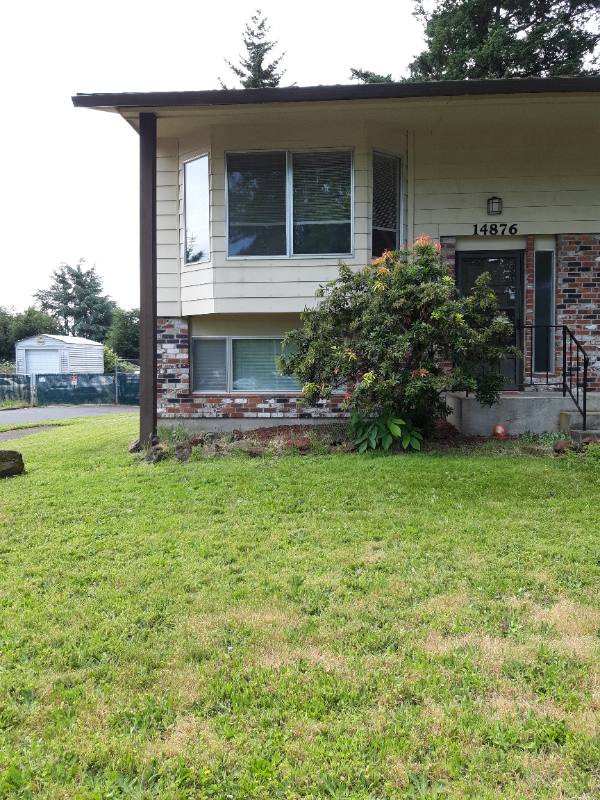 Apartment for rent at 14876 SE Taylor Court, Portland, OR 97233