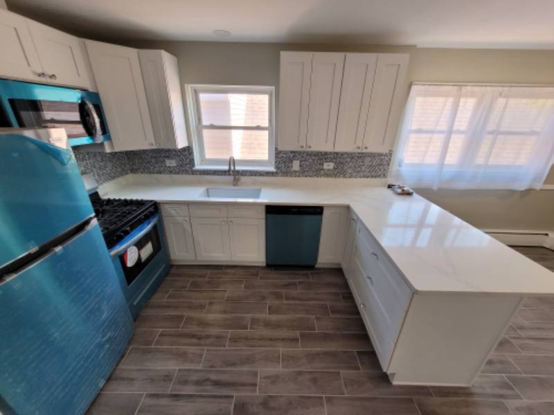 Apartment for rent at 6241 W Montrose Ave #2, Chicago, IL 60634