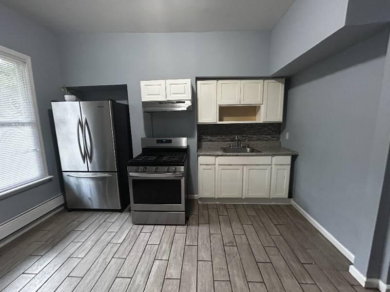 Apartment for rent at 154 Taylor St - 1st #1, Orange, NJ 07050