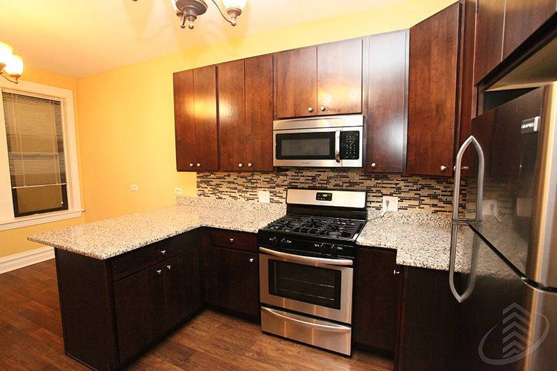 Apartment for rent at 1324 N Bosworth Ave #1F, Chicago, IL 60642