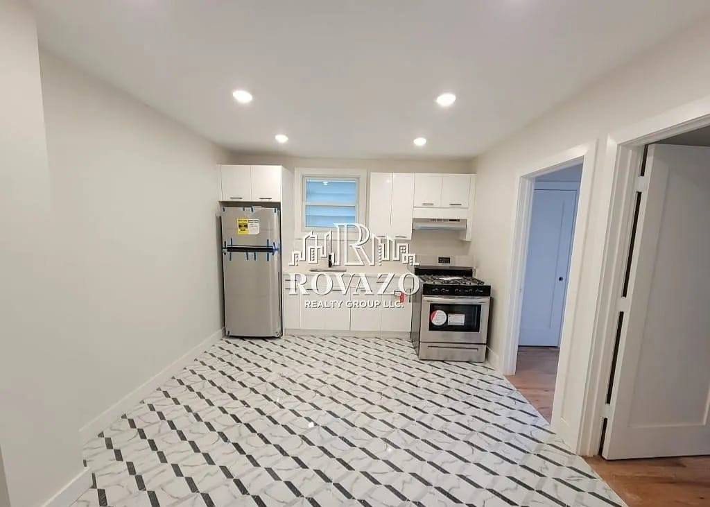 Apartment for rent at 48 Magazine St #1, Newark, NJ 07105