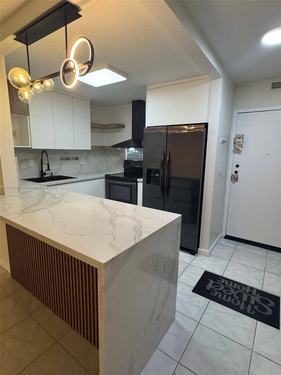 Apartment for rent at 1465 NE 123rd St #715, Miami, FL 33161