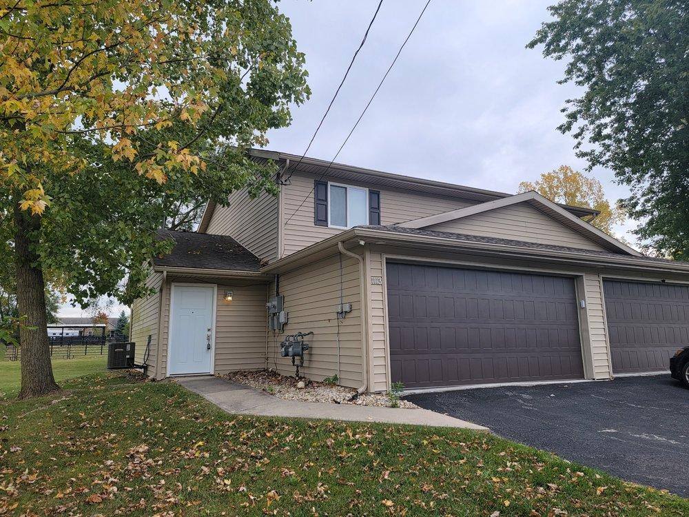 Apartment for rent at 1113 1115 Fishlock Ave, Findlay, OH 45840
