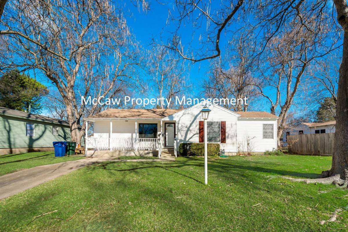 House for rent at 1605 Maple Dr, Garland, TX 75042