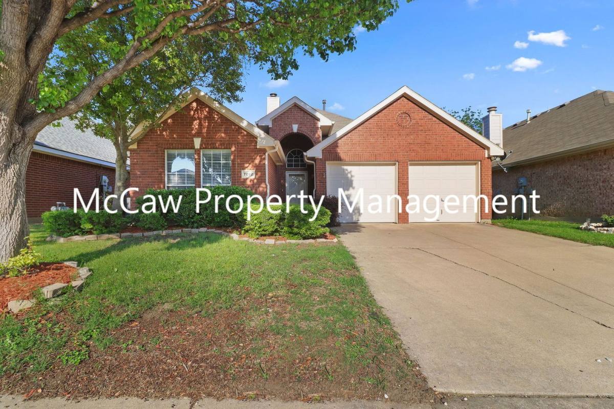 House for rent at 7012 Deer Ridge Dr, Fort Worth, TX 76137